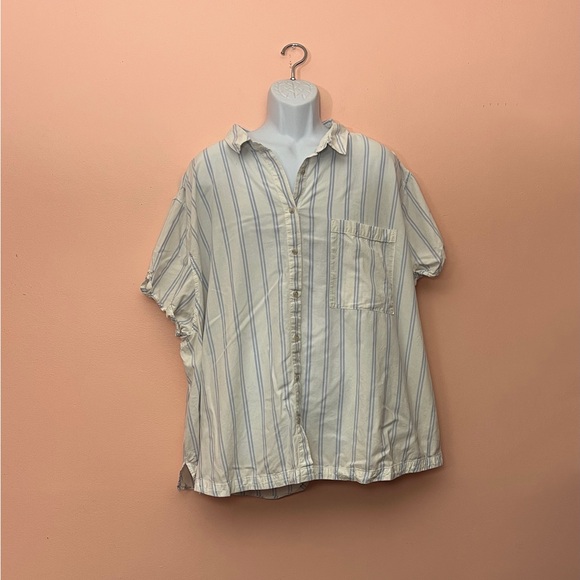 Ava & Viv Tops - Ava & Viv 4X Striped Button Down Shirt